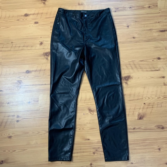 Topshop Pants - Topshop Black Faux Leather Pants size 6